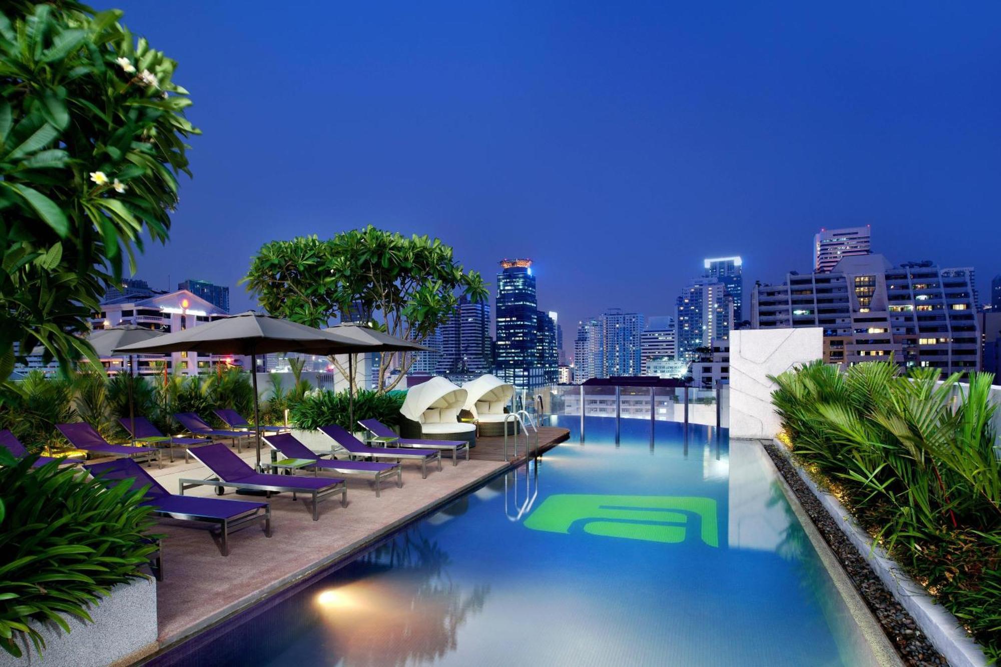 Aloft Bangkok - Sukhumvit 11 Hotel Bagian luar foto